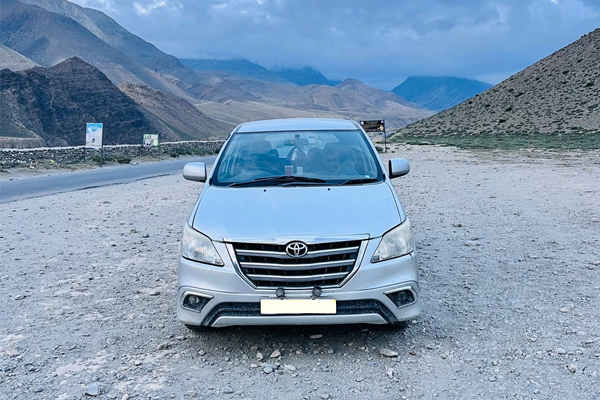 Hire Innova in Gorakhpur For Nepal & Out Station Trip