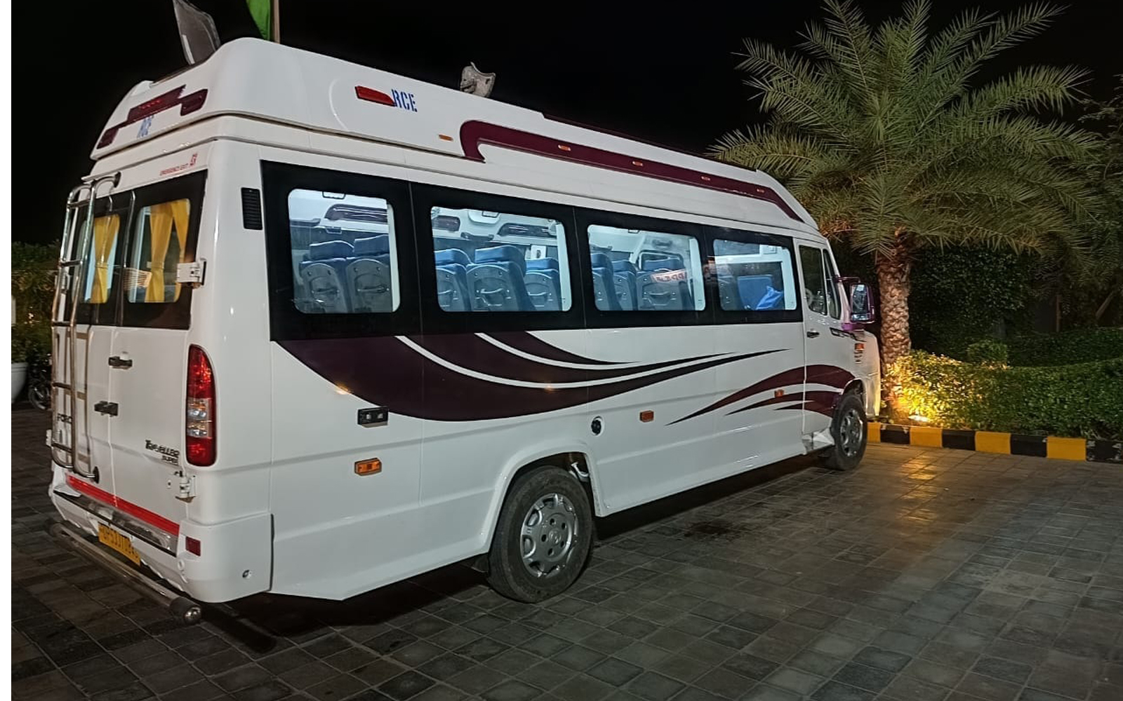 Vehicle Rental in Gorakhpur
